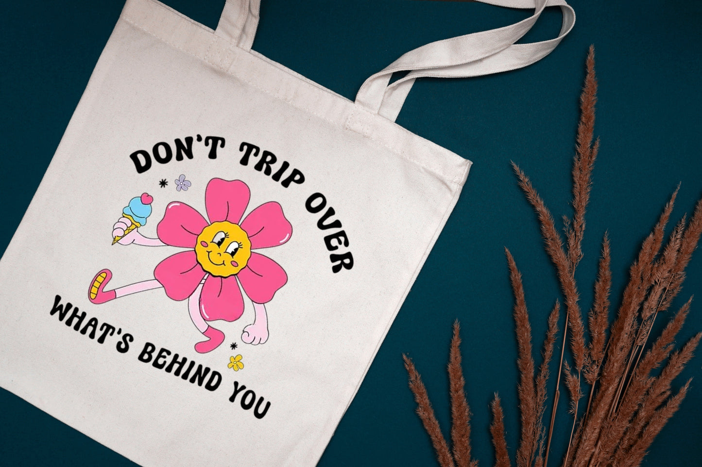 Book Lovers Tote Bag – “Judging Men by the Standards of My Book Boyfriends” | Aesthetic Reading Tote