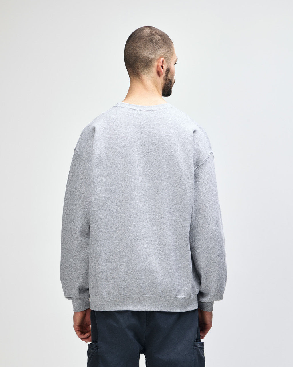 gildan-18000-gildan-heavy-blend-adult-crewneck-sweatshirt - Sport Grey back