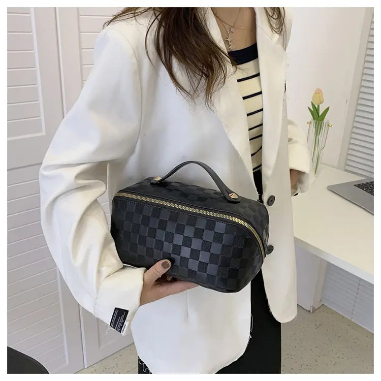 Large Capacity Makeup Bag, Leather Cosmetic Bag for Travel, Multifunctional Travel Makeup Bag, Waterproof Toiletry Bag Women Cosmetic Organizer Storage Bag for Cosmetics Toiletries