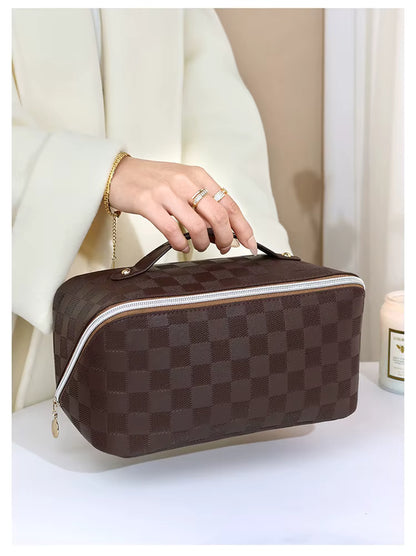 Large Capacity Makeup Bag, Leather Cosmetic Bag for Travel, Multifunctional Travel Makeup Bag, Waterproof Toiletry Bag Women Cosmetic Organizer Storage Bag for Cosmetics Toiletries